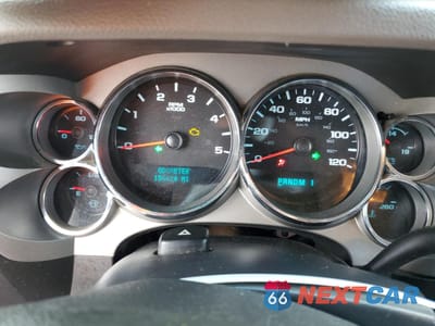 Zdjęcie 9 z 14 samochodu: 2012 CHEVROLET SILVERADO K3500 VIN:1GC5KZC81CZ226750 - miniatura