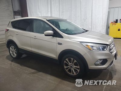 Czwarte zdjęcie samochodu z boku: 2017 FORD ESCAPE SE VIN:1FMCU9GD5HUD71282 - miniatura