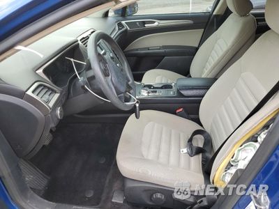 Zdjęcie 7 z 15 samochodu: 2017 FORD FUSION S VIN:3FA6P0G73HR108865 - miniatura