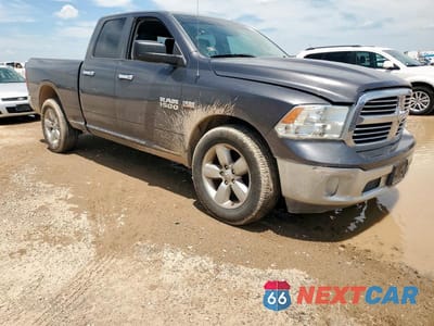 Czwarte zdjęcie samochodu z boku: 2016 RAM 1500 SLT VIN:1C6RR6GT3GS269261 - miniatura
