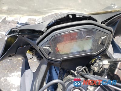 Zdjęcie 7 z 8 samochodu: 2015 HONDA CBR500 R VIN:MLHPC4461E5100689 - miniatura