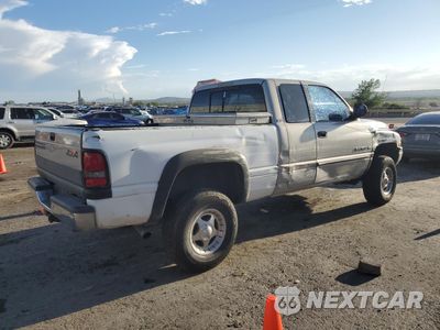 Trzecie zdjęcie samochodu z tyłu: 1999 DODGE RAM 1500 VIN:3B7HF13Z5XG247702 - miniatura