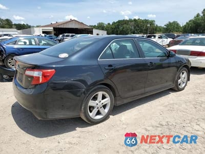 Trzecie zdjęcie samochodu z tyłu: 2012 TOYOTA CAMRY BASE VIN:4T1BF1FK9CU092577 - miniatura