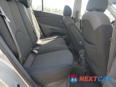 Zdjęcie 10 z 14 samochodu: 2006 KIA RIO 5 VIN:KNADE163X66099682 - miniatura