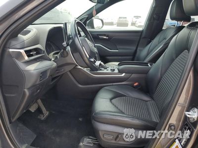 Zdjęcie 7 z 14 samochodu: 2021 TOYOTA HIGHLANDER XSE VIN:5TDJZRBH1MS101763 - miniatura