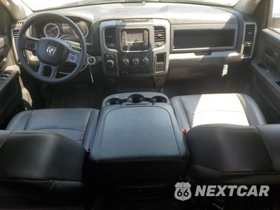 Zdjęcie 8 z 16 samochodu: 2023 RAM 1500 CLASSIC TRADESMAN VIN:3C6RR7KG3PG679209 - miniatura