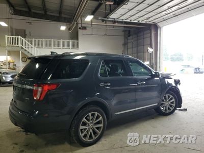 Trzecie zdjęcie samochodu z tyłu: 2017 FORD EXPLORER LIMITED VIN:1FM5K8F84HGD81149 - miniatura