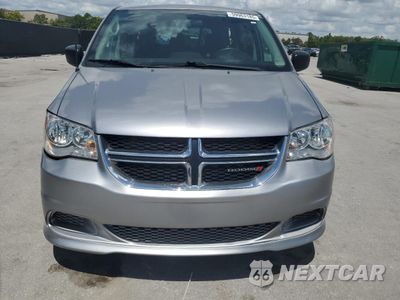 Piąte zdjęcie samochodu w środku: 2018 DODGE GRAND CARAVAN SE VIN:2C4RDGBG6JR231538 - miniatura