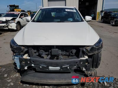 Piąte zdjęcie samochodu w środku: 2017 MAZDA CX-3 GRAND TOURING VIN:JM1DKFD74H0149044 - miniatura