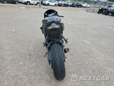 Czwarte zdjęcie samochodu z boku: 2025 KAWASAKI ZX636 K VIN:JKBZXJK16SA008993 - miniatura