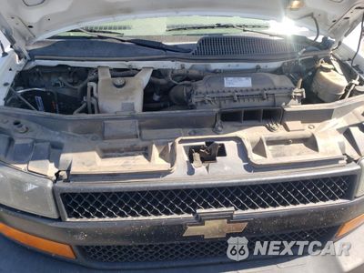 Zdjęcie 12 z 14 samochodu: 2018 CHEVROLET EXPRESS G2500 VIN:1GCWGAFP1J1182450 - miniatura