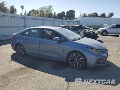 Czwarte zdjęcie samochodu z boku: 2020 TOYOTA COROLLA SE VIN:5YFP4RCE6LP035537 - miniatura