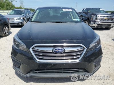 Piąte zdjęcie samochodu w środku: 2019 SUBARU LEGACY 2.5I PREMIUM VIN:4S3BNAF66K3037857 - miniatura