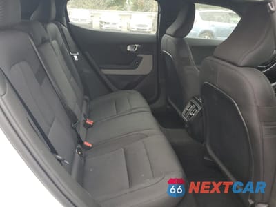 Zdjęcie 10 z 13 samochodu: 2023 POLESTAR 2 VIN:YSMEG3KA9PL159962 - miniatura