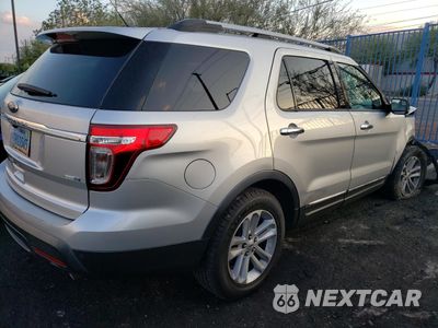Trzecie zdjęcie samochodu z tyłu: 2013 FORD EXPLORER XLT VIN:1FM5K8D88DGC71718 - miniatura