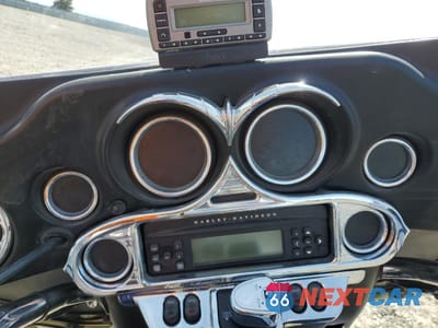 Zdjęcie 7 z 9 samochodu: 2007 HARLEY-DAVIDSON FLHTCUI VIN:1HD1FC4307Y677830 - miniatura