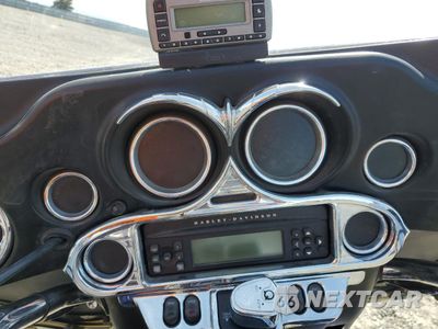 Zdjęcie 7 z 9 samochodu: 2007 HARLEY-DAVIDSON FLHTCUI VIN:1HD1FC4307Y677830 - miniatura