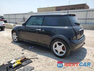 Drugie zdjęcie samochodu z przodu: 2003 MINI COOPER VIN:WMWRC33483TC46943 - miniatura