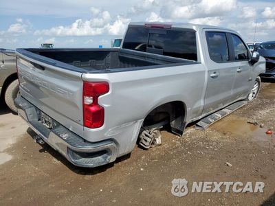 Trzecie zdjęcie samochodu z tyłu: 2020 CHEVROLET SILVERADO K1500 LT VIN:1GCUYDED6LZ164737 - miniatura