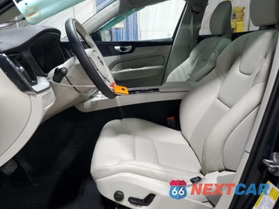 Zdjęcie 7 z 16 samochodu: 2025 VOLVO XC60 PLUS VIN:YV4M12RC3S1074224 - miniatura
