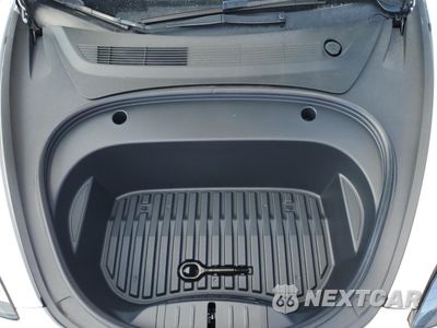 Zdjęcie 11 z 14 samochodu: 2023 TESLA MODEL 3 VIN:5YJ3E1EAXPF513726 - miniatura