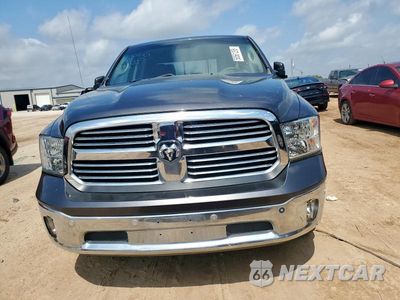 Piąte zdjęcie samochodu w środku: 2017 RAM 1500 SLT VIN:1C6RR7LT5HS620085 - miniatura