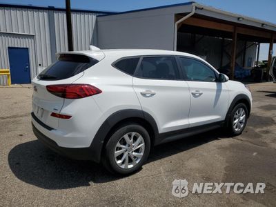 Trzecie zdjęcie samochodu z tyłu: 2021 HYUNDAI TUCSON SE VIN:KM8J2CA46MU327286 - miniatura