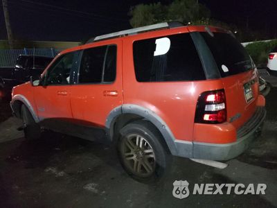 Drugie zdjęcie samochodu z przodu: 2007 FORD EXPLORER XLT VIN:1FMEU63E87UA54374 - miniatura