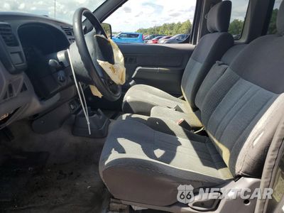 Zdjęcie 7 z 14 samochodu: 2000 NISSAN FRONTIER KING CAB XE VIN:1N6DD26S4YC357523 - miniatura