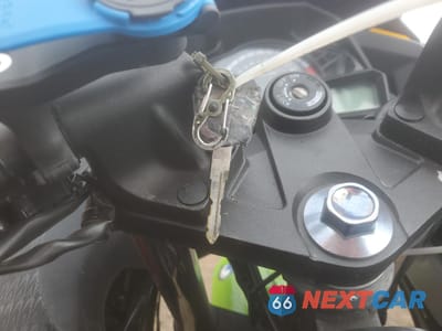 Zdjęcie 8 z 9 samochodu: 2016 KAWASAKI EX300 A VIN:JKAEX8A14GDA28620 - miniatura