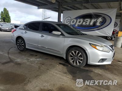 Czwarte zdjęcie samochodu z boku: 2016 NISSAN ALTIMA 2.5 VIN:1N4AL3AP3GC109446 - miniatura
