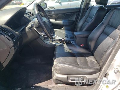 Zdjęcie 7 z 14 samochodu: 2007 HONDA ACCORD EX VIN:1HGCM66597A090536 - miniatura