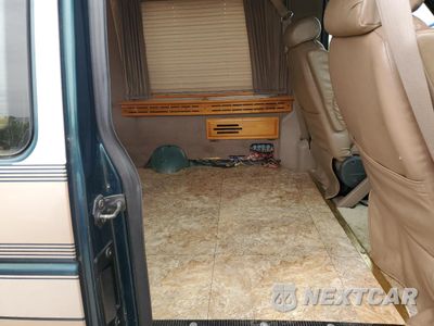 Zdjęcie 11 z 13 samochodu: 1994 FORD ECONOLINE E150 VAN VIN:1FDEE14H1RHB89667 - miniatura