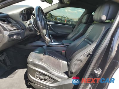 Zdjęcie 7 z 12 samochodu: 2011 BMW X6 M VIN:5YMGZ0C55BLK14003 - miniatura