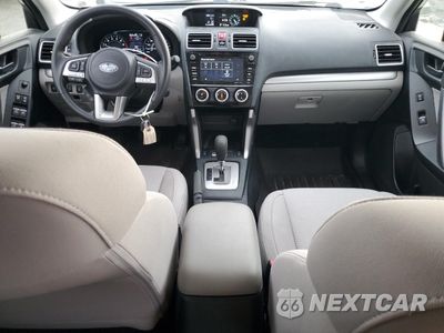 Zdjęcie 8 z 12 samochodu: 2017 SUBARU FORESTER 2.5I PREMIUM VIN:JF2SJAGC5HH456697 - miniatura