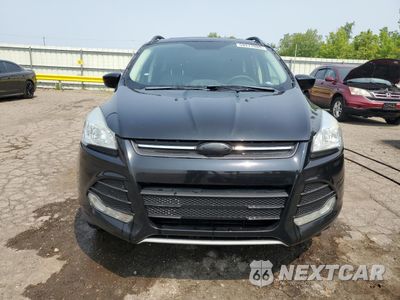 Piąte zdjęcie samochodu w środku: 2015 FORD ESCAPE SE VIN:1FMCU9GX9GUA52086 - miniatura