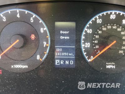 Zdjęcie 9 z 12 samochodu: 2011 HYUNDAI AZERA GLS VIN:KMHFC4DF9BA559594 - miniatura