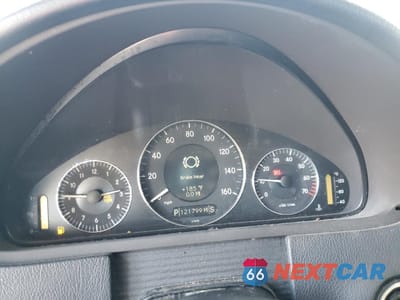 Zdjęcie 9 z 12 samochodu: 2009 MERCEDES-BENZ CLK 350 VIN:WDBTK56F19T108492 - miniatura