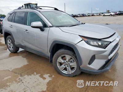 Czwarte zdjęcie samochodu z boku: 2024 TOYOTA RAV4 XLE VIN:2T3W1RFV6RC275591 - miniatura