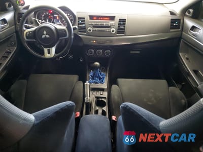 Zdjęcie 8 z 12 samochodu: 2011 MITSUBISHI LANCER EVOLUTION GSR VIN:JA32W8FV3BU015255 - miniatura