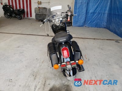 Czwarte zdjęcie samochodu z boku: 2001 HONDA VT750 CD VIN:JH2RC44351K500615 - miniatura