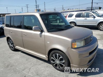 Czwarte zdjęcie samochodu z boku: 2005 TOYOTA SCION XB VIN:JTLKT324750206624 - miniatura
