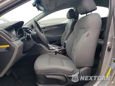 Zdjęcie 7 z 13 samochodu: 2013 HYUNDAI SONATA HYBRID VIN:KMHEC4A41DA082659 - miniatura