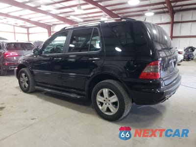 Drugie zdjęcie samochodu z przodu: 2005 MERCEDES-BENZ ML 350 VIN:4JGAB57E65A522030 - miniatura