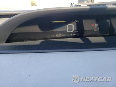 Zdjęcie 9 z 12 samochodu: 2016 TOYOTA PRIUS VIN:JTDKARFU4G3520523 - miniatura