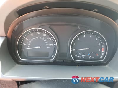 Zdjęcie 9 z 13 samochodu: 2004 BMW X3 3.0I VIN:WBXPA93434WC34656 - miniatura