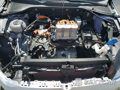 Zdjęcie 11 z 14 samochodu: 2016 VOLKSWAGEN E-GOLF SE VIN:WVWKP7AU8GW915751 - miniatura