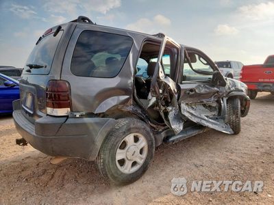 Trzecie zdjęcie samochodu z tyłu: 2002 FORD ESCAPE XLT VIN:1FMCU04182KD41721 - miniatura