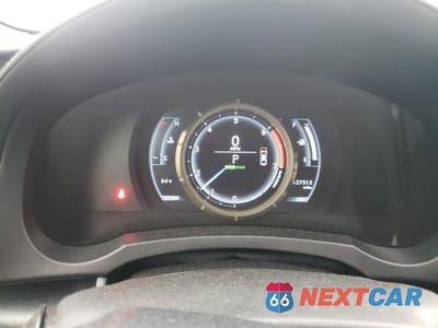 Zdjęcie 9 z 12 samochodu: 2016 LEXUS IS 200T VIN:JTHBA1D23G5038423 - miniatura