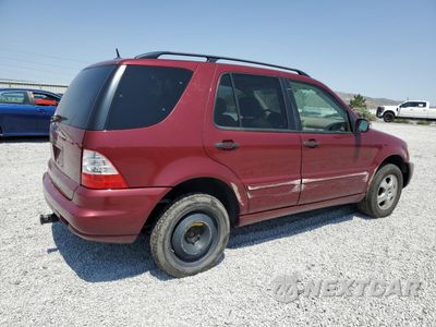 Trzecie zdjęcie samochodu z tyłu: 2002 MERCEDES-BENZ ML 320 VIN:4JGAB54E42A297266 - miniatura